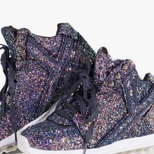 ☠️💎☠️• 👅🫦 Hot Topic x YRU x Glitter High Top ✨👅